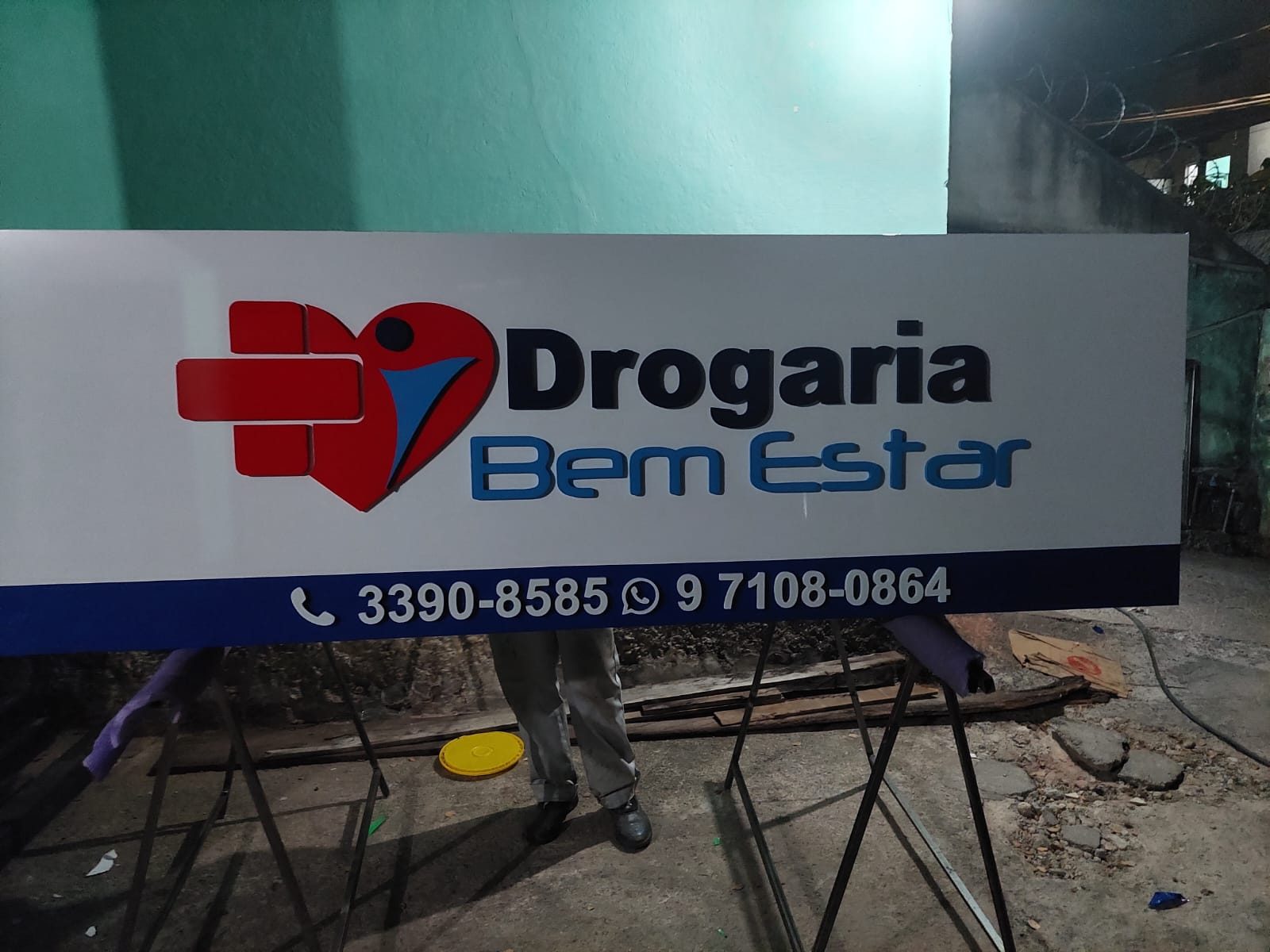 Placas em ACM com Letreiros em PVC Expandido instalado pela EMPLACK BH